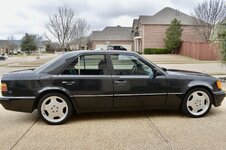 1992_mercedes-benz_500e_1583881851fcd208746902CC-14C4-43C5-B73F-D4EF15A4D33E_1_201_a.jpeg