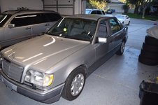 1995 E420 - 1.jpg
