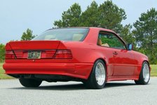 1988_mercedes-benz_300ce_156053118824deee11988_mercedes-benz_300ce_15601743235ef66e7dff9f98764...jpg