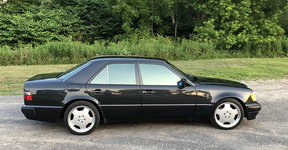 1993_mercedes-benz_500e_15942314057e338f5IMG_2678t.jpg