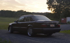 1993_mercedes-benz_500e_159423155607c8d892IMG_2678z25.jpg