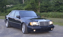 1993_mercedes-benz_500e_15942315657c8d89204IMG_2678z28.jpg
