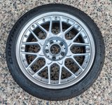 1993_mercedes-benz_500e_159709296592045f92be8094Tire-B-01.jpg