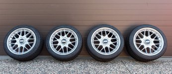 1993_mercedes-benz_500e_1597093012892045f92be80Rear-Tire-Three-Quarter-a.jpg