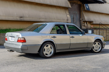 1994_mercedes-benz_500e_mercedes-benz_500e_renntech_6-0l_15984914094e53117b00a8931a4004-exteri...png