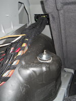 Benz_Rear_shock_absorber_how_to_DIY_Change_replace_05-450x600.jpg