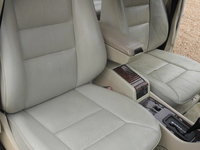 1993_mercedes-benz_400e_16143672243f34aaa3e7DSCN4091-scaled.jpg