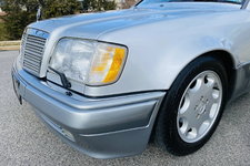 1994_mercedes-benz_e500_1612102210db0cab7c1090-IMG_3119.jpg