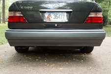 1994_mercedes-benz_e500_162169242566e7dff9f98764da1994_mercedes-benz_e500_1621692424e7dff9f98...jpeg