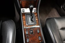 1994_mercedes-benz_e500_1621693159f9f98764da1994_mercedes-benz_e500_1621693158d565ef66e7dff9f...jpeg