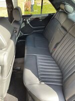 REAR SEATS.jpg