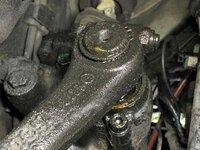22 Sept 13  W124 leaking pitman arm.jpg