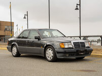 1992-Mercedes-Benz-500E-001.jpg