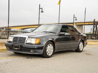 1992-Mercedes-Benz-500E-002.jpg