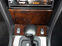 1992-Mercedes-Benz-500E-137.jpg