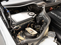 1992-Mercedes-Benz-500E-146.jpg