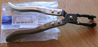 valve_seal_pliers1.jpg