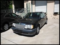 1992-Mercedes-Benz-500E.jpg