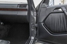 1992-Mercedes-Benz-500E-WDB1240361B872073-062-98914-scaled.jpg