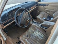 300sdl-inside.jpg