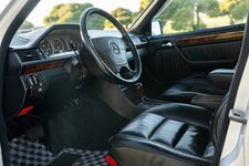 1991-mercedes-benz-300te-24-3-4-amg-ecc-241-_5000px-54.jpeg