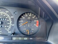 1992_mercedes-benz_400e_IMG_0633-69366-scaled.jpeg