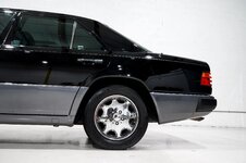 1993_mercedes-benz_400e_DSC09542-49096-scaled.jpeg