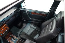 1993_mercedes-benz_400e_DSC09639-65820-scaled.jpeg