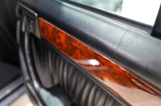 1993_mercedes-benz_400e_DSC09738-74238-scaled.jpeg