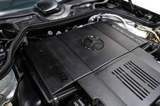 1993_mercedes-benz_400e_DSC09802-75130-scaled.jpeg