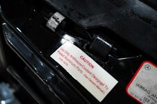 1993_mercedes-benz_400e_DSC09819-77184.jpeg
