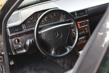 imgi_300_1993_mercedes-benz_500e_1993-mb-500e-82-18507.jpeg