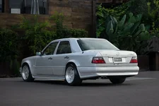 1995-mercedes-benz-e60-amg (27).webp