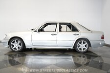 1995-mercedes-benz-e500 (1).jpg
