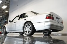 1995-mercedes-benz-e500 (9).jpg