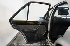 1995-mercedes-benz-e500 (48).jpg