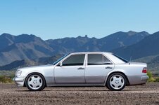 Web205073620199520Mercedes20E500-2-73057 (2).jpeg