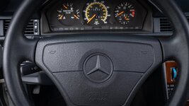 Web205073620199520Mercedes20E500-92-73281.jpeg
