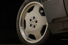 1994_mercedes-benz_e500_D86A1121-96081-scaled.jpeg
