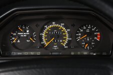 Used-1994-Mercedes-Benz-E-Class-E-500-1777235820 (34).jpeg