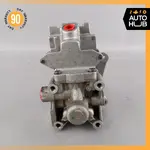 r129 reservoir feed hole.webp