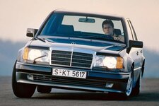 mercedes-benz500e3~2.jpeg