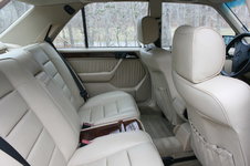 Interior10.jpg