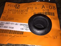 washer bottle grommet.JPG