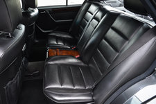 used-1993-mercedes~benz-500_series-500series4drsedan500e-12388-15183733-46-640.jpg