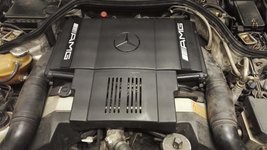 AMG_airbox.jpg