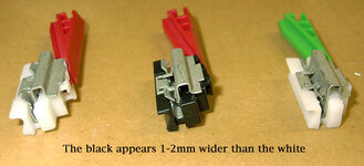 roof_trim_clips3.jpg