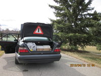 1992_mercedes-benz_500e_1555284563f98764daBody_Rear_Trunk_Open.jpg