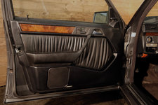 1992_mercedes-benz_500e_15623843247dff9f98764daL1000148.jpg