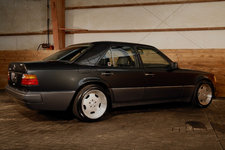 1992_mercedes-benz_500e_15623843658495d565ef6L10001461.jpg